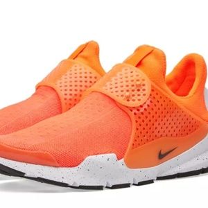 Nike Sock Dart SE